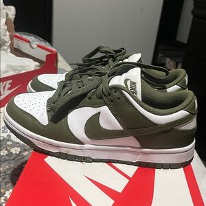 Nike Women Green and White Sneakers